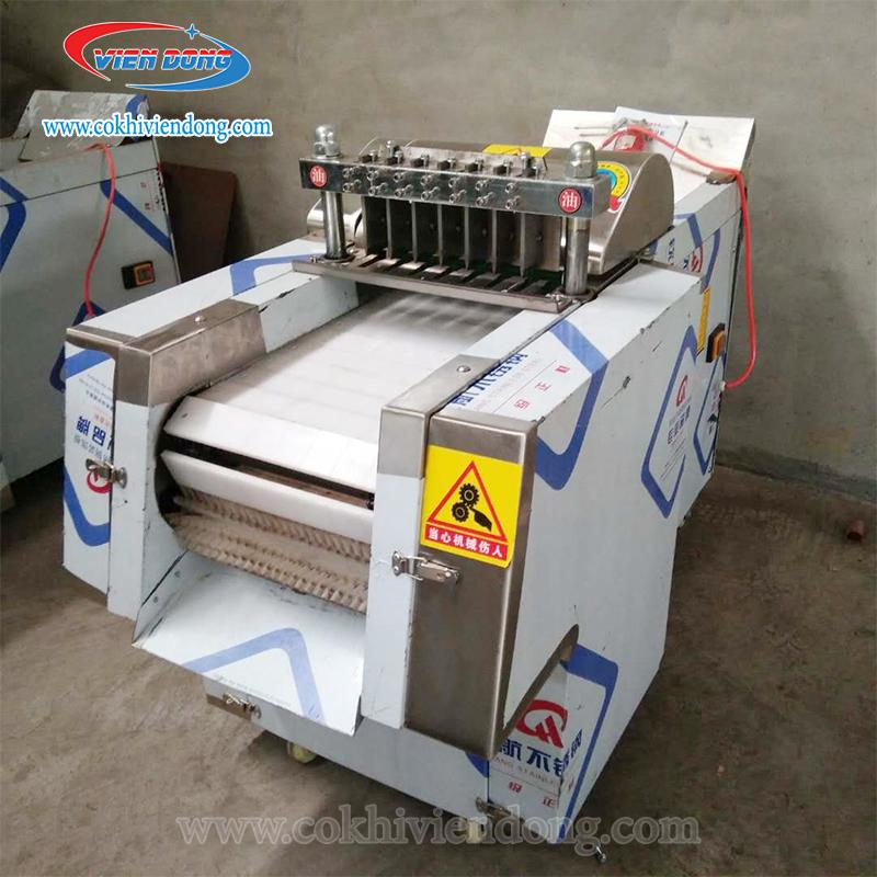 Test máy chặt thịt gà đông lạnh trực tiếp tại nhà khách hàng