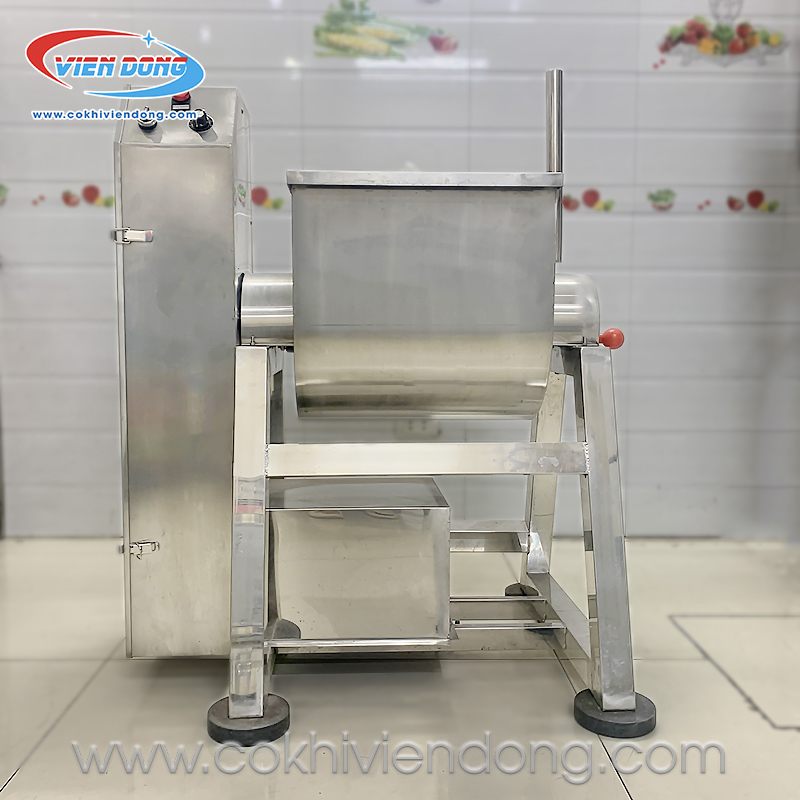 máy trộn nguyên liệu 