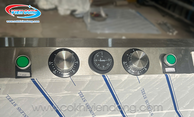 máy rửa chén bằng sóng siêu âm 2400XD