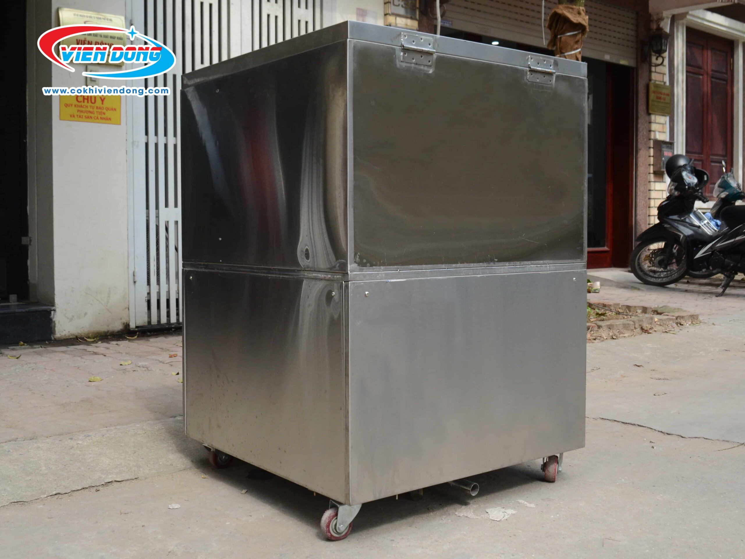 Máy rửa bát công nghiệp xoay