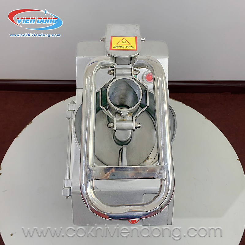 Giá máy thái rau củ 