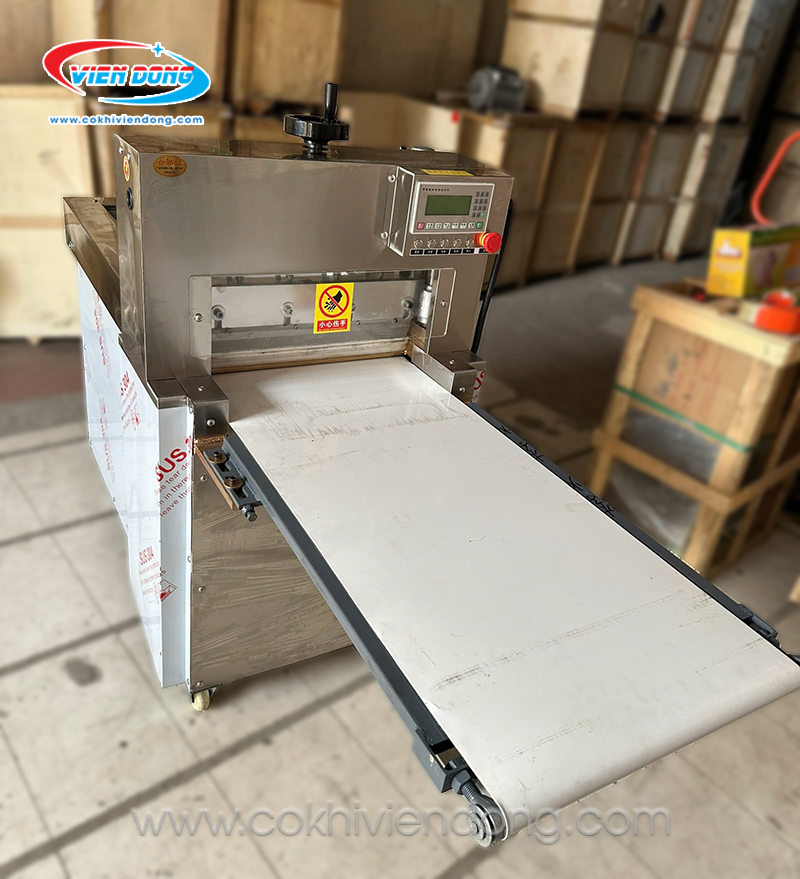giá máy cắt thịt đông lạnh