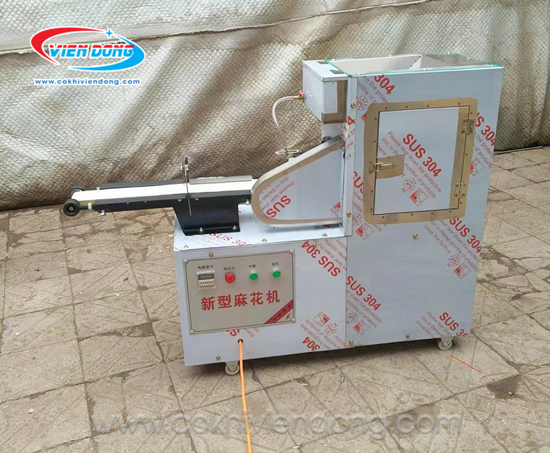 máy làm quẩy xoắn
